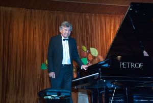 <b>1126th Liszt Evening, 9th concert in the series 'Piano Stars in Głogów. </b>  ' The "Franz Liszt" Music School in Glogów, -   22nd Oct.2014. Eugen Indic. Photo by Jerzy Popiel.